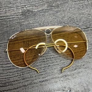Ray-Ban Gold Aviator Sunglasses